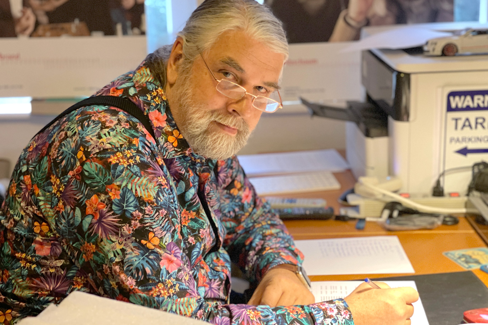 Winfried Hammelmann am Arbeitsplatz